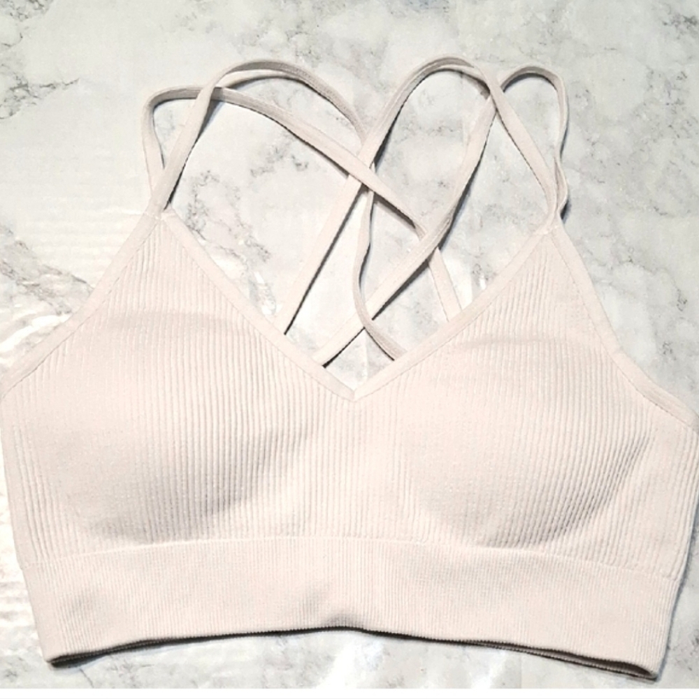 ☮️Aerie Ivory Sporty Cami Bralette
